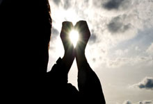 争冠形势依然激烈，各队争分夺秒