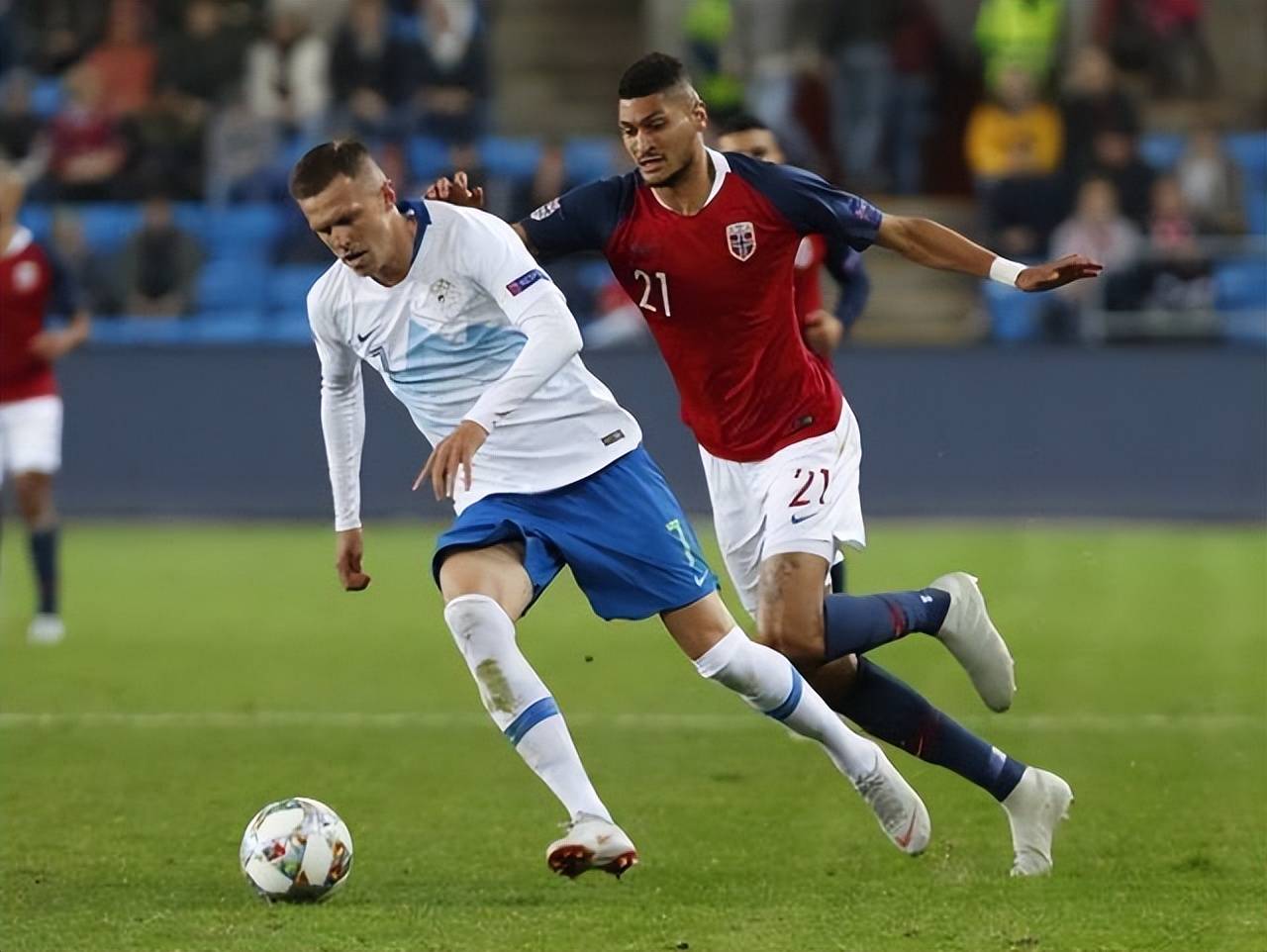 包含丹麦VS斯洛文尼亚,双方难分胜负的词条 包含丹麦VS斯洛文尼亚,双方难分胜负的词条