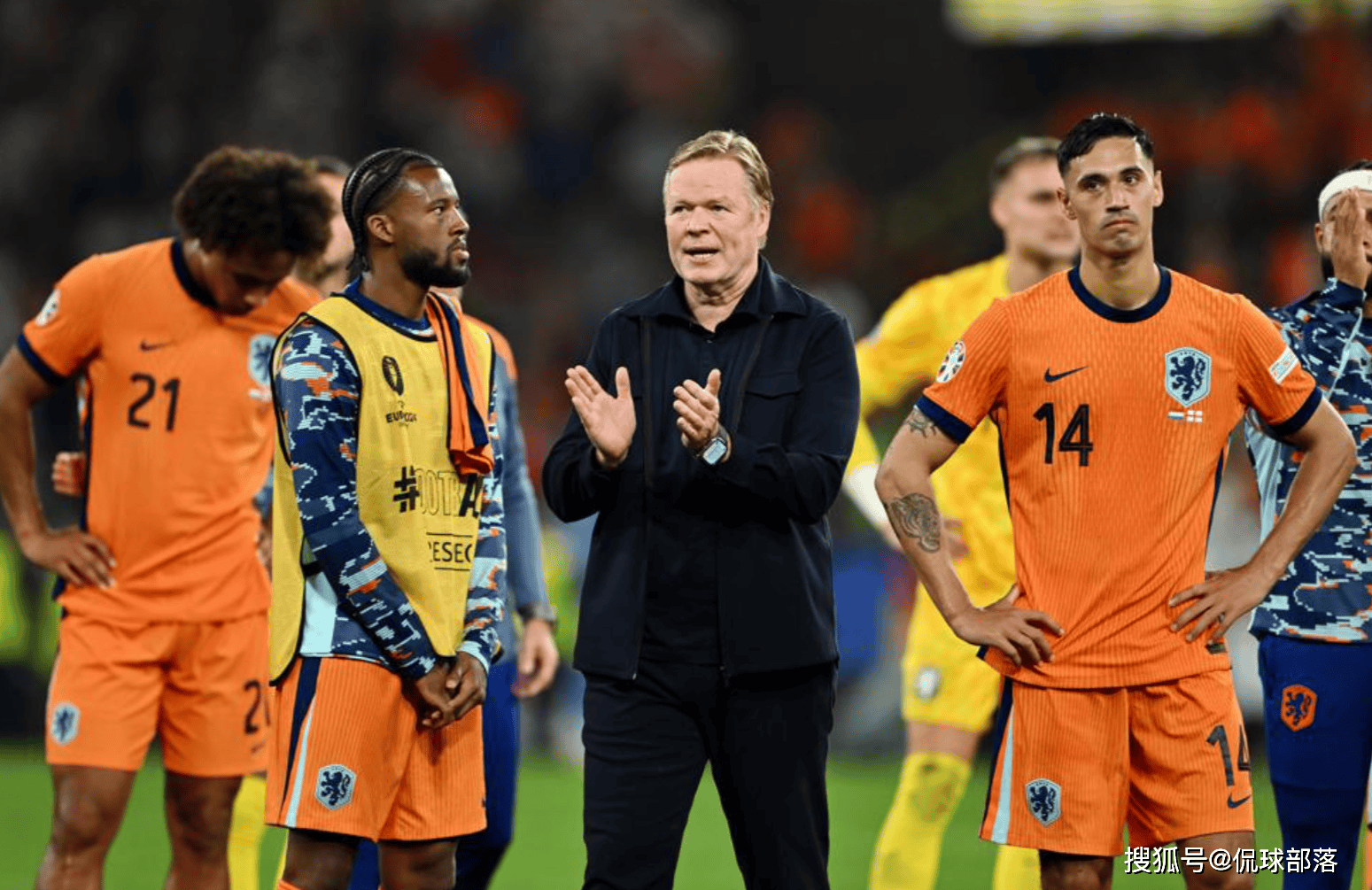 aoa体育活动-荷兰3:1击败英格兰，连续三场欧国联杯不败