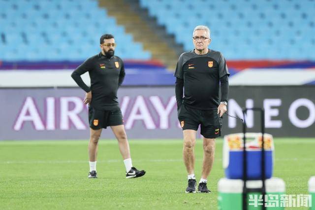 aoa体育新闻-澳大利亚队球员伤停，战斗力受影响的简单介绍