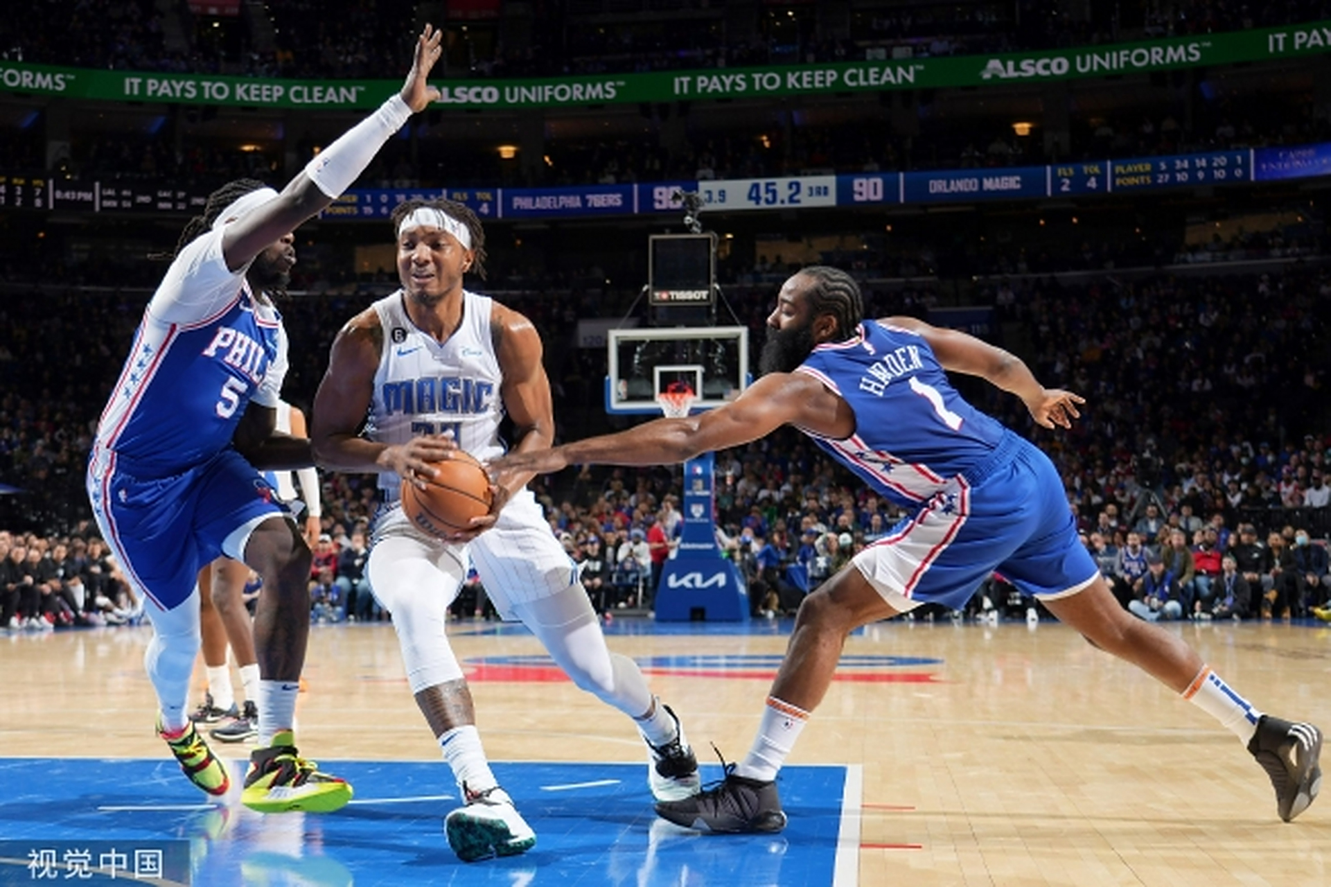 关于76人胜雷霆结束两连败的信息 关于76人胜雷霆结束两连败的信息